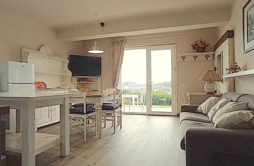 Carmignano Apartment | HILLS OVERLOOKING FLORENCE, TUSCANY, GREAT VIEW, PRIVATE POOL, GARDEN