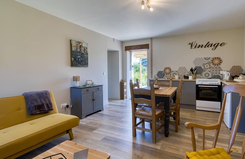 Savigne House | Holiday gite on a vineyard