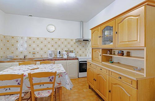 Saint-Andre-de-Double House | Holiday Home 'Maison Au Calme Et Piscine Privée' with Private Pool, Terrace and Private Garden