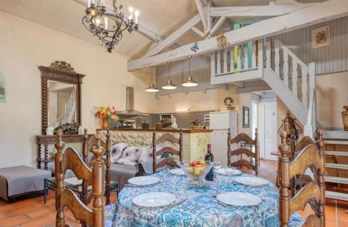 Gaillan-en-Medoc House | Holiday Home Babelle by Interhome
