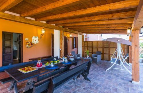 Bibbona House | Holiday Home La Casina by Interhome