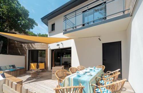 Mimizan House | Holiday Home Ocean forest by Interhome