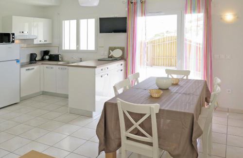 Biscarrosse Plage House | Holiday Home Résidence Plage Océane-2 by Interhome