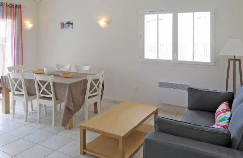 Biscarrosse Plage House | Holiday Home Résidence Plage Océane-2 by Interhome
