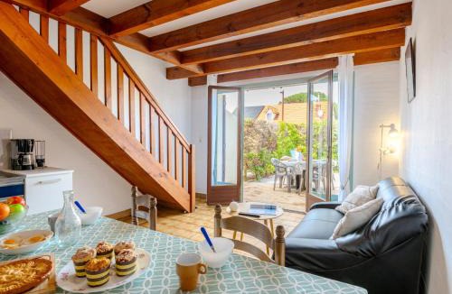 Mimizan-Plage House | Holiday Home Sicard-2 by Interhome