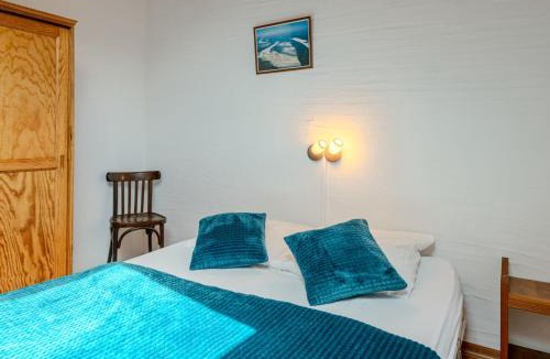 Mimizan-Plage House | Holiday Home Sicard-2 by Interhome