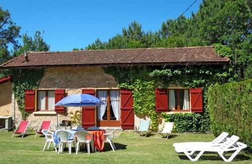 Le Porge House | Holiday Home Vignas by Interhome