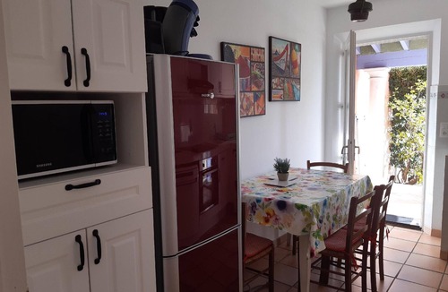 Plage de la Garonnette House | Holiday house Sainte-Maxime for 1 - 4 persons with 2 bedrooms - Row house