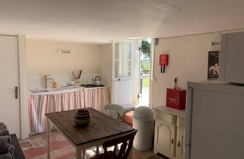 Monflanquin House | Holiday Manoir 14x7m pool, walking distance & views to stunning medieval village