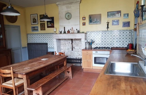 Les Metairies House | Holiday rental house with farmyard and garden near Cognac.