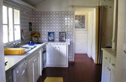 Leon House | Hollebarde by Interhome