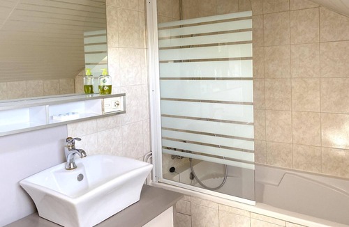 Ladignac le Long House | Homerez - Amazing house for 6 ppl. with terrace at Ladignac-le-Long