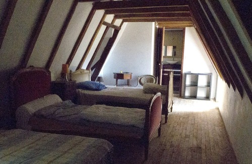 Marquay House | Homerez - Big house for 10 ppl. with swimming-pool and terrace at Marquay