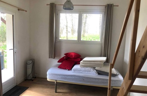 Callen Ski Chalet | Homerez - Charming Chalet in Callen with Pellet Stove