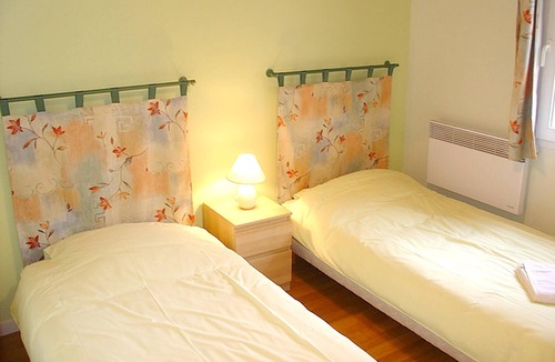 Saint-Vincent-la-Chatre House | Homerez - Big house for 10 ppl. with shared pool at Saint-Vincent-la-Châtre