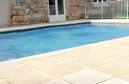Saint-Vincent-la-Chatre House | Homerez - House in Saint-Vincent-la-Châtre