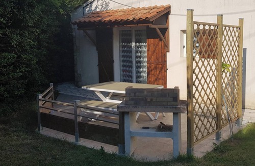 Bussac-Foret House | Homerez - House in Bussac-Forêt