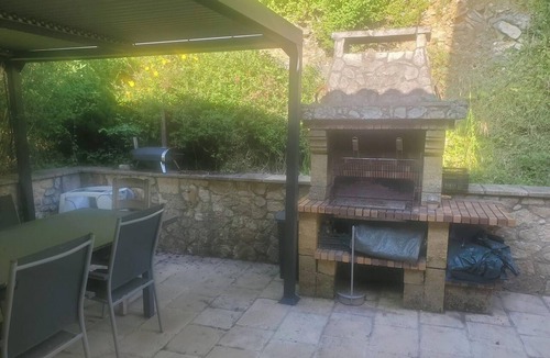 Perigueux Villa | Homerez - Luxurious Villa Périgueux, Private Pool