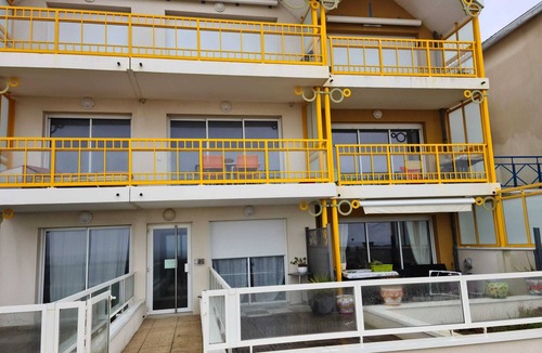 Port District Apartment | Homerez - Sea View Apartment, Châtelaillon, 70 sqm