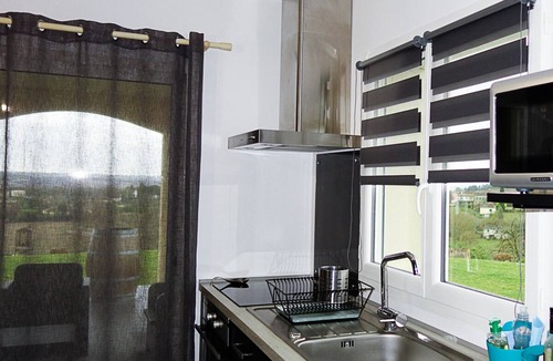 Montagrier House | Homestay Bellevue - Cozy, cozy & stunning views for 4 people