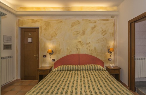 Santa Maria del Giudice Hotel | Hotel Da Carlos