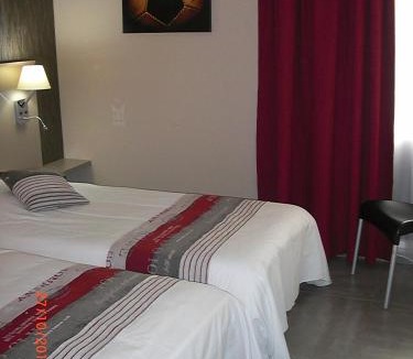 La Farlede Hotel | Hotel Le Coudon