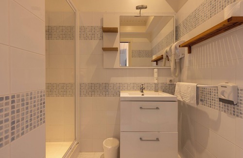Saint-Pierre-d'Oleron Hotel | Hotel Le Square