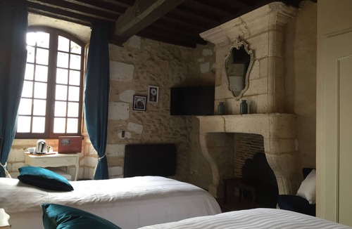 Bourdeilles Hotel | Hotel les Griffons