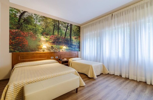 Pescia Hotel | Hotel Villa delle Rose