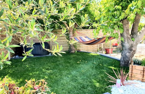 Saint-Medard-en-Jalles House | HOUSE 110 M2/8 people with heated pool 12 km from Bordeaux