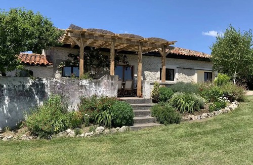 Brossac House | House ∙ 3 bedrooms ∙ 10 guests