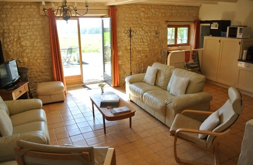 Brossac House | House ∙ 3 bedrooms ∙ 10 guests