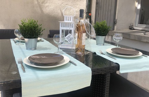 Eyragues House | House 5 minutes from St Remy de Provence (Alpilles)