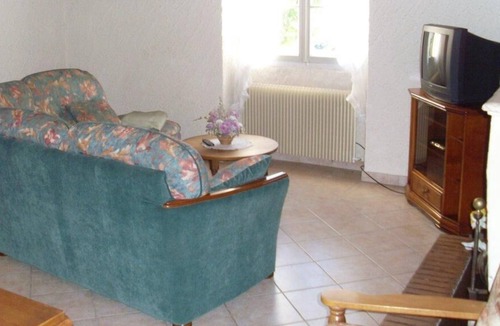 Saint-Romain-la-Virvee House | House comfortable cottage