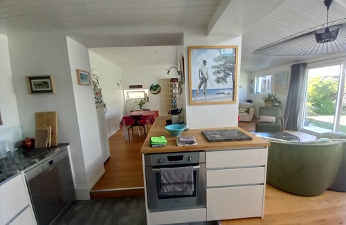 Aytre House | House