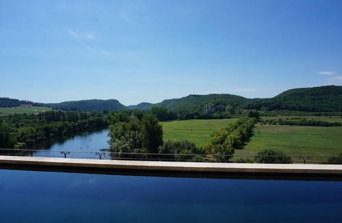 Beynac-et-Cazenac House | House in Beynac with access to enormous pool