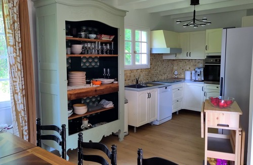 Saint-Pee-sur-Nivelle House | House near Ascain