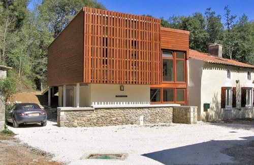 La Chapelle-Thireuil House | House of character, in an exceptional setting with private pool