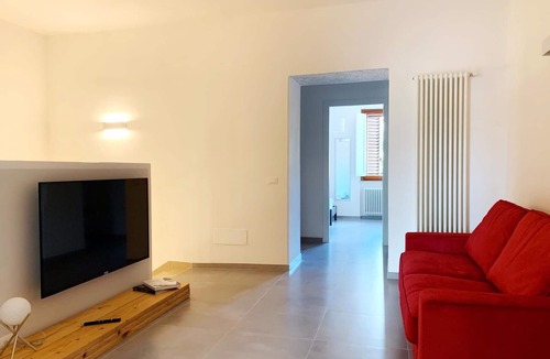 Montelupo Fiorentino Apartment | House of Arts apartments ♥