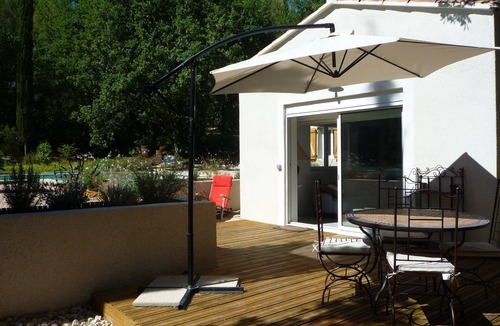 Aix-en-Provence House | House on large property with pool