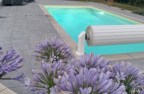 Irissarry House | House with pool/spa and views of the Basque mountains