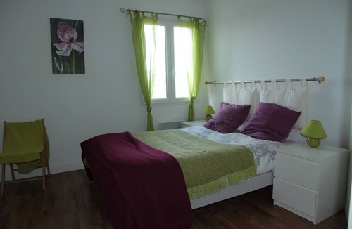 Port-des-Barques House | House with private Jacuzzi and heated pool in the residence
