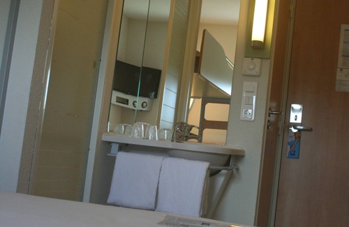 La Creche Hotel | Ibis Budget Niort Est La Crèche