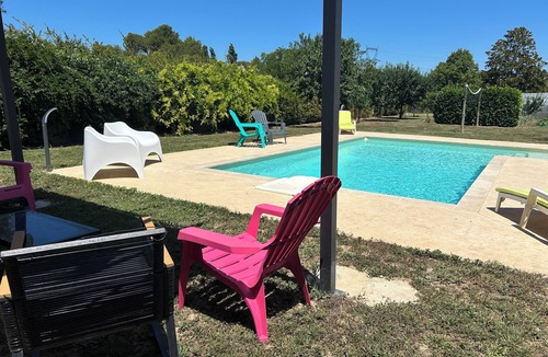 Graveson House | Ideal for large families: VILLA 180 m² in residential area with swimming pool