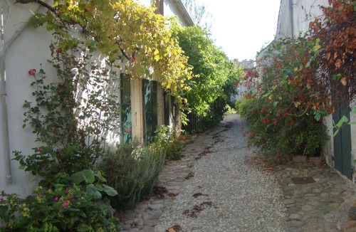 Saint-Martin-de-Re House | Ile de Ré family house near the Port of Saint Martin from 2 to 9 people