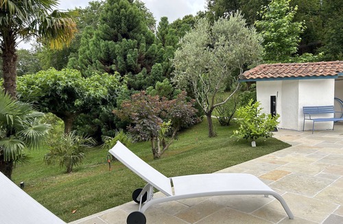 Arcangues House | In a green setting, very nice house .
