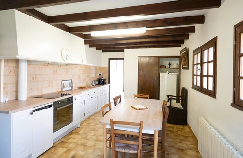 Creon-dArmagnac House | In a Wing of an Old Manor House