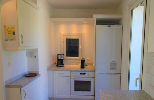 Grimaud House | In Grimaud, sea view villa with pool, for 8 people