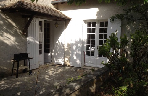 Saint-Vincent-de-Connezac House | IN PERIGORD WHITE: RIBERACOIS COUNTRY HOUSE 3 CH