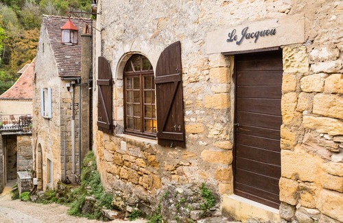 Beynac-et-Cazenac Apartment | In the heart of Beynac, your cosy rental